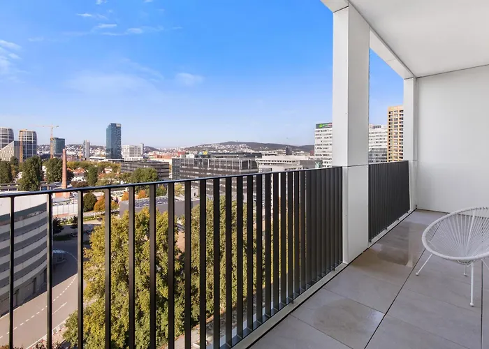 W Downtown View & Garage Parking * Братислава